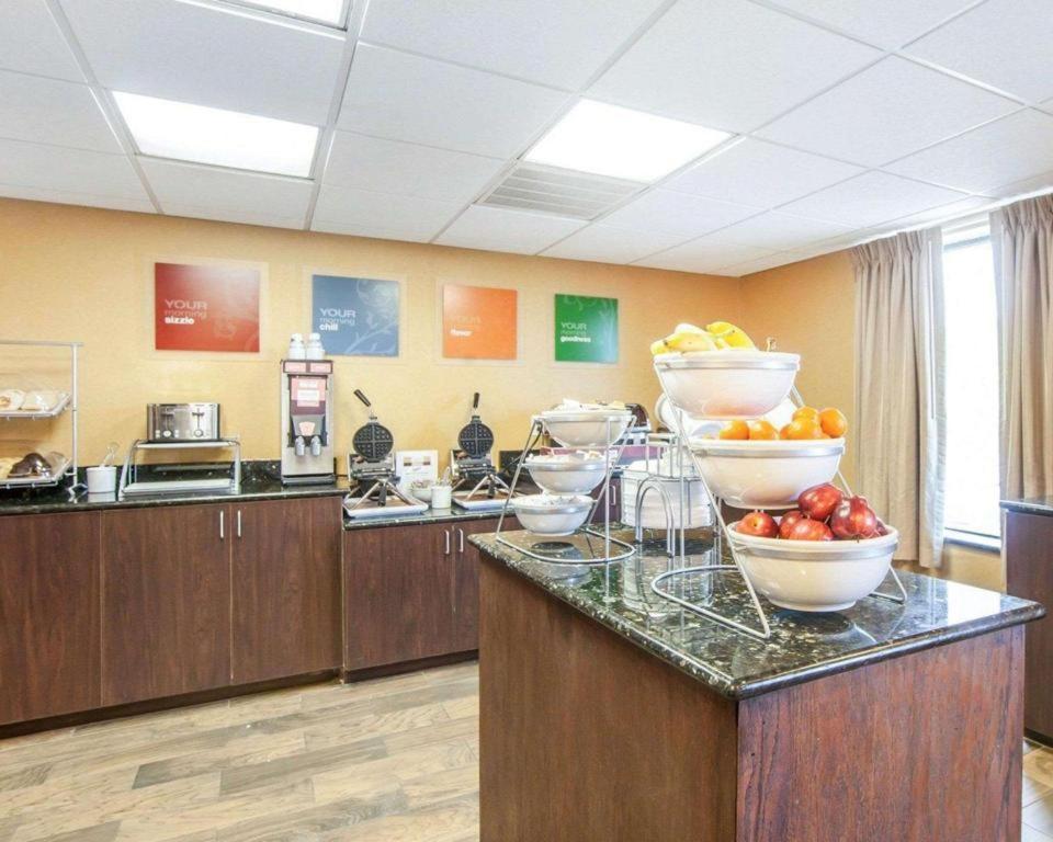 Comfort Suites Rom Eksteriør billede